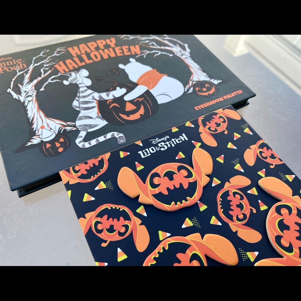 Disney 🎃Eyeshadow Palettes - Picture 3 of 12